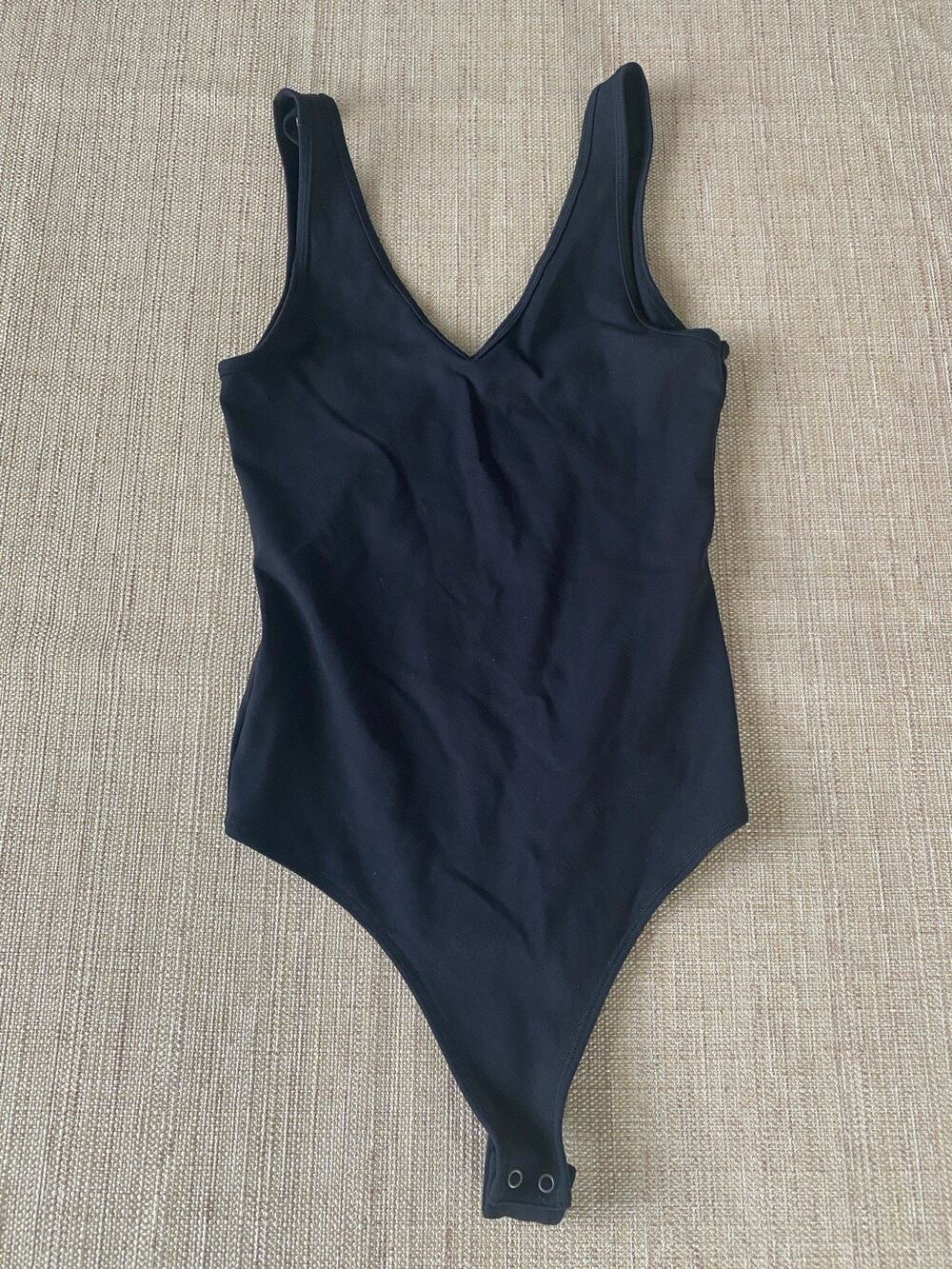Abercrombie & Fitch V-Neck Bodysuit Black XS